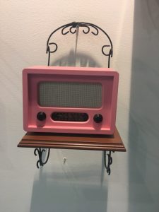 Cute old style mini Radios