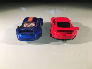 Porsche-993-GT2-and-911-GT3-RS-by-Hot-Wheels