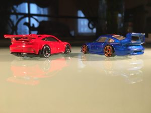 Porsche-993-GT2-and-911-GT3-RS-by-Hot-Wheels