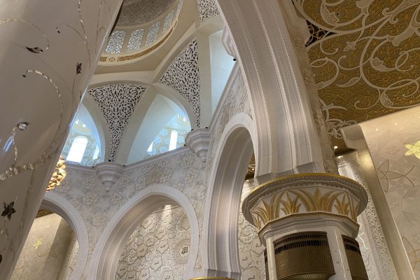 Interior of Sheikh Zaid Mosque